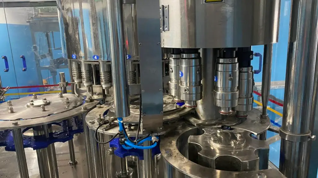 mesin pengisian botol atomatis, pengisian botol plastik, mesin botol otomatis, pengisian botol PET